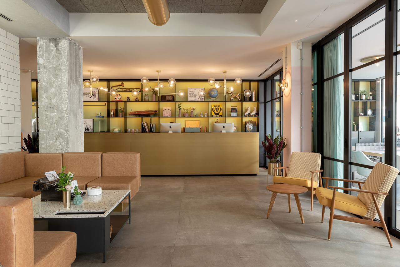 The Box Riccione - Adults Only Hotel Exterior photo